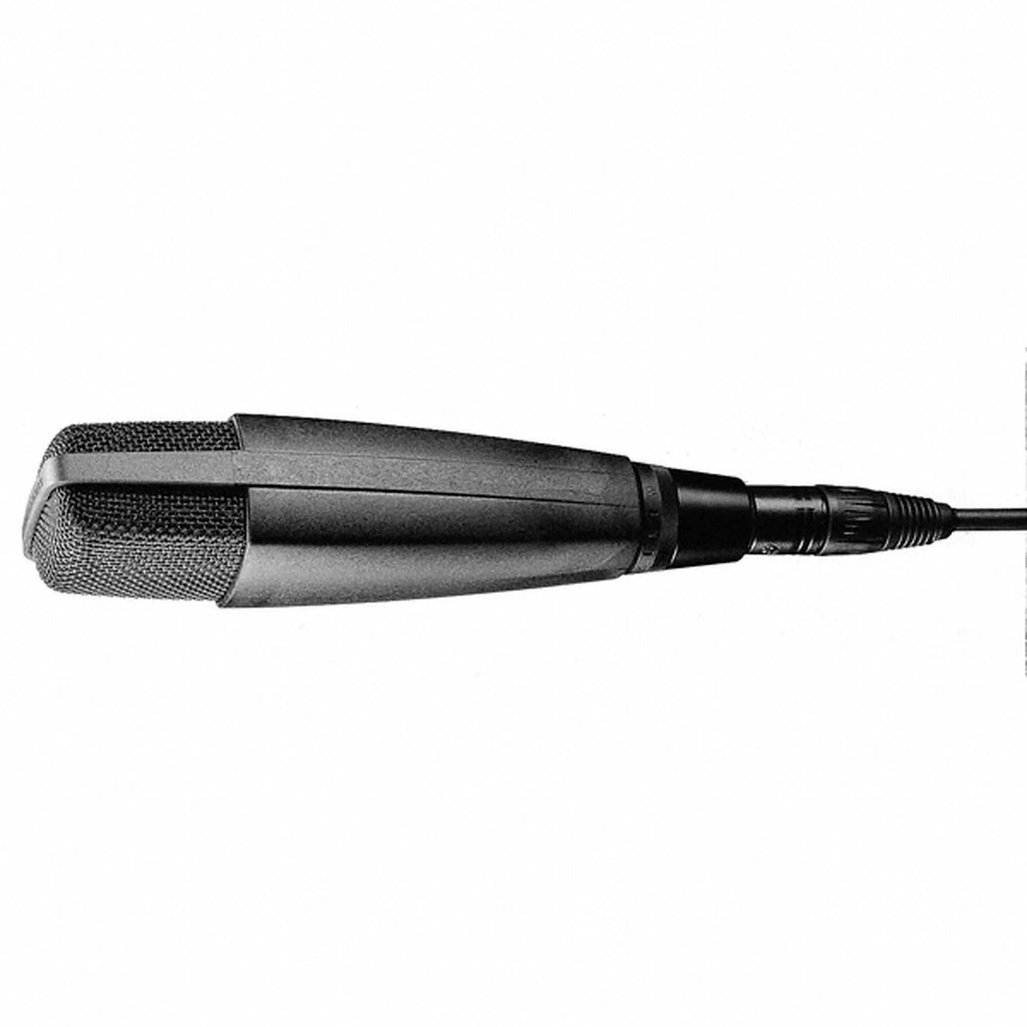 Vorderes Coverbild Sennheiser MD421 MK II