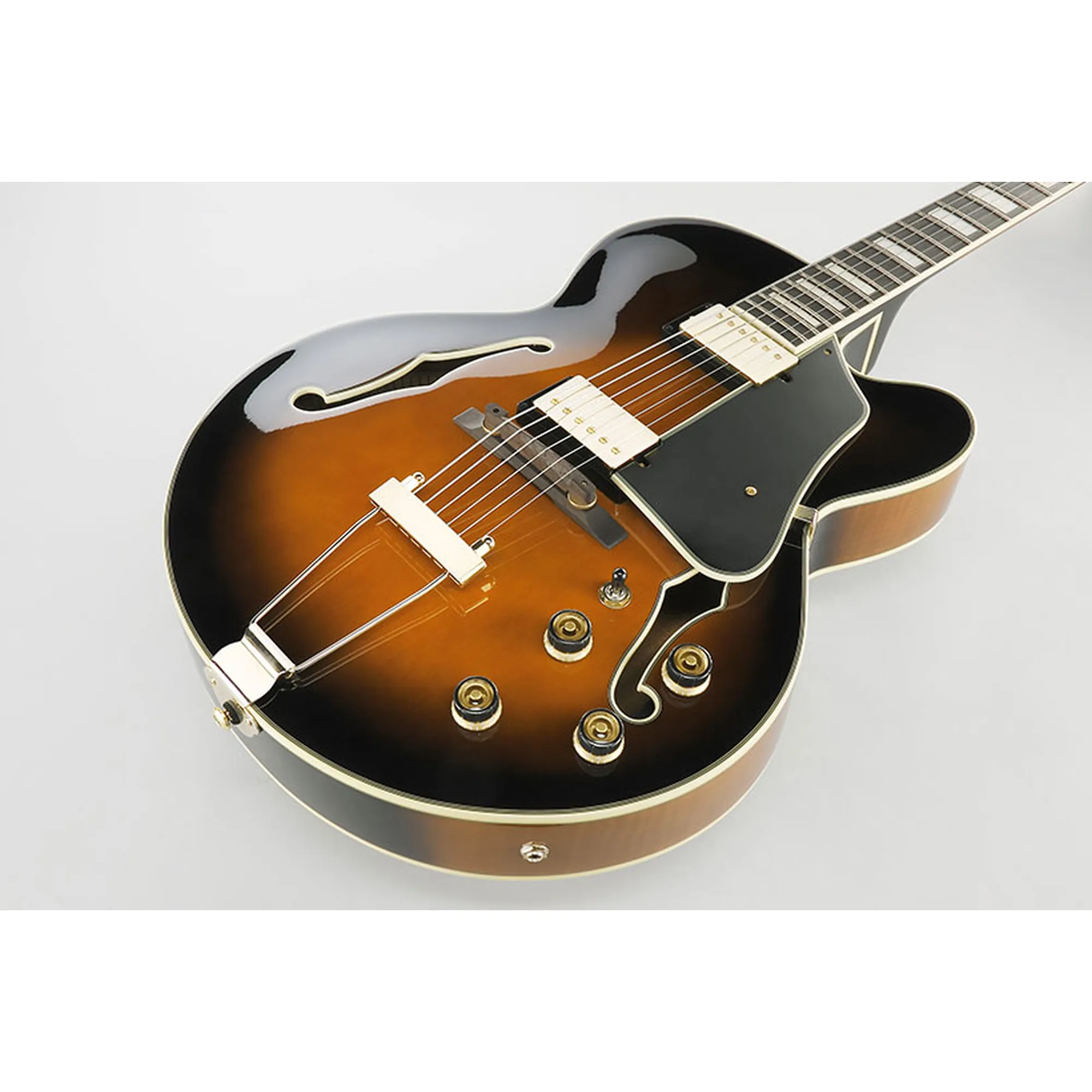 Ibanez AR520HME-NT