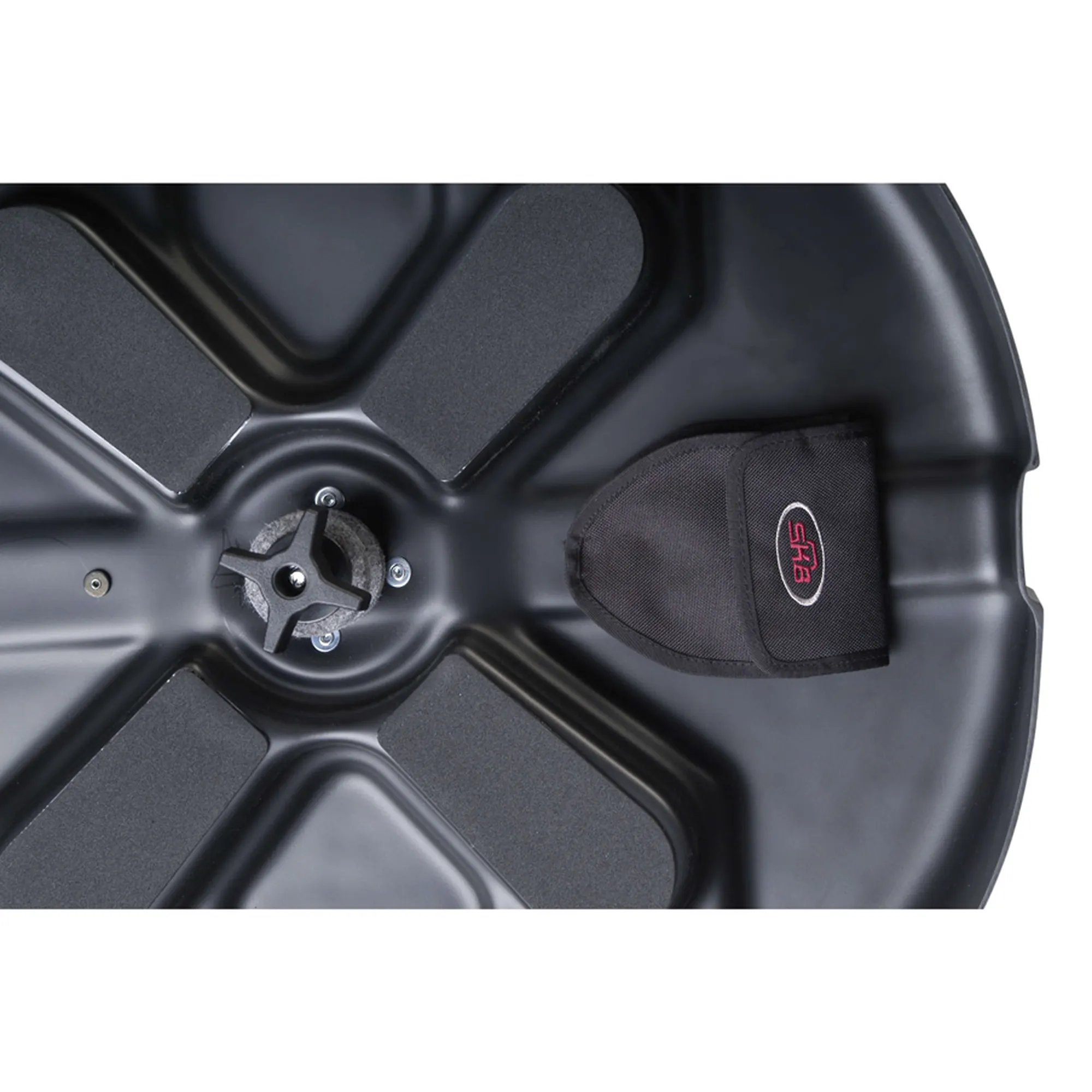 SKB CV8